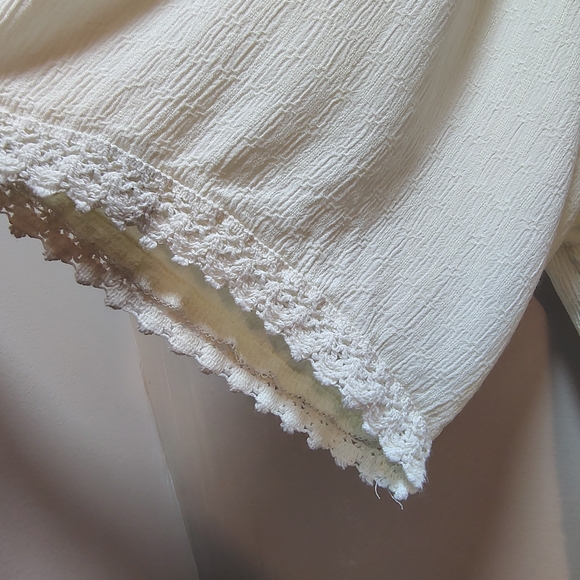 Boho Ivory Tunic 3X Flowy Lace Crochet Blouse Plus Size - Picture 2 of 9